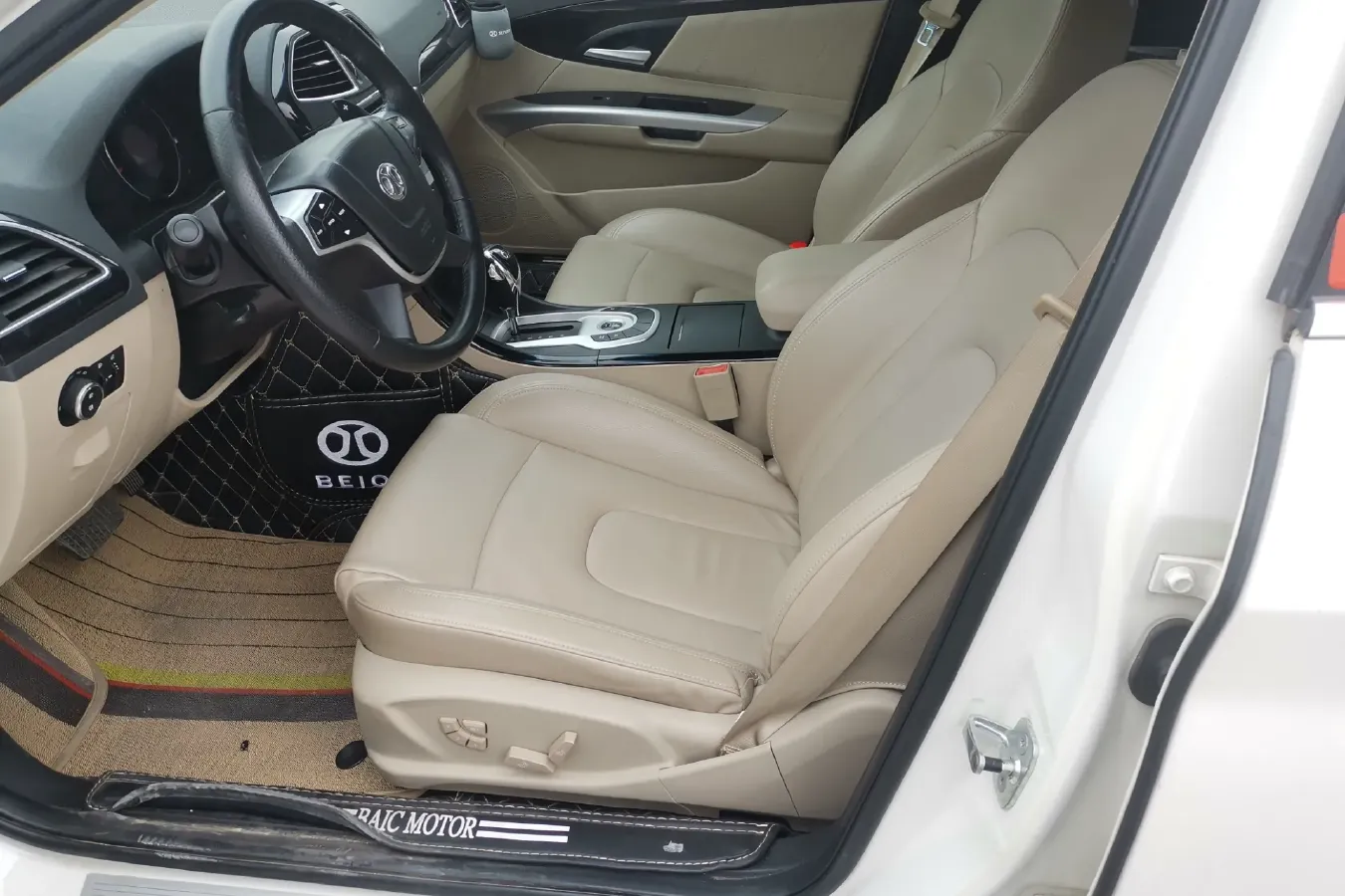 2013 BeiJing Auto Senova D70 2.0T 204HP L4 5AT,autocango,china used car exporter,china ev exporter,chinese used car exporter,chinese used ev exporter