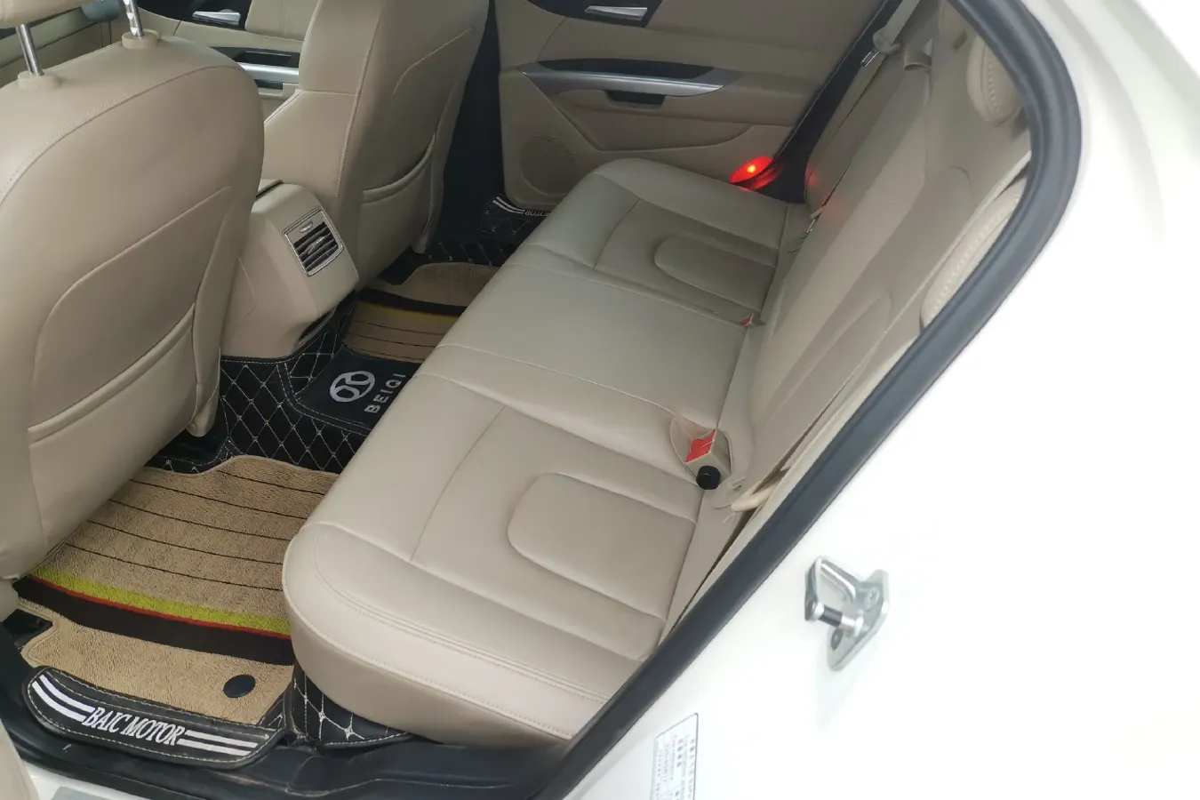 2013 BeiJing Auto Senova D70 2.0T 204HP L4 5AT,autocango,china used car exporter,china ev exporter,chinese used car exporter,chinese used ev exporter