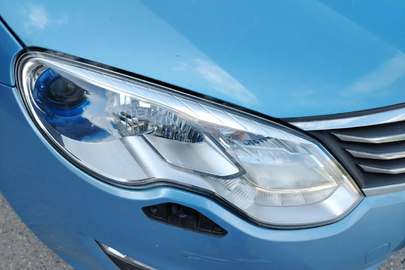 2016 Roewe e550 1.5L 109HP L4 2AT PHEV 12KWH,autocango,china used car exporter,china ev exporter,chinese used car exporter,chinese used ev exporter