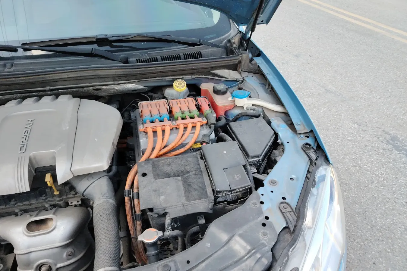 2016 Roewe e550 1.5L 109HP L4 2AT PHEV 12KWH,autocango,china used car exporter,china ev exporter,chinese used car exporter,chinese used ev exporter