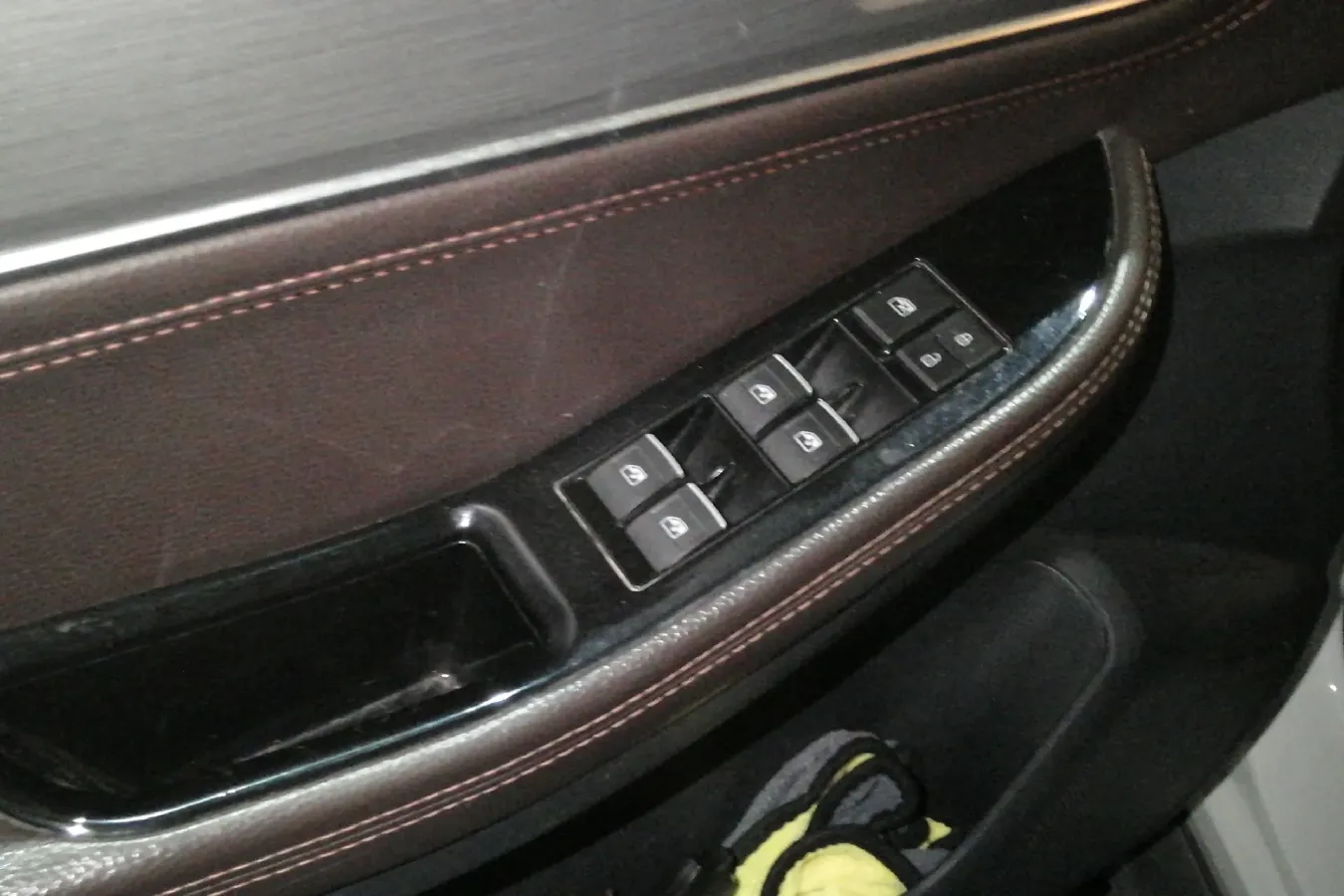 2017 DongFeng Forthing Joyear X6 1.5T 150HP L4 6MT,autocango,china used car exporter,china ev exporter,chinese used car exporter,chinese used ev exporter