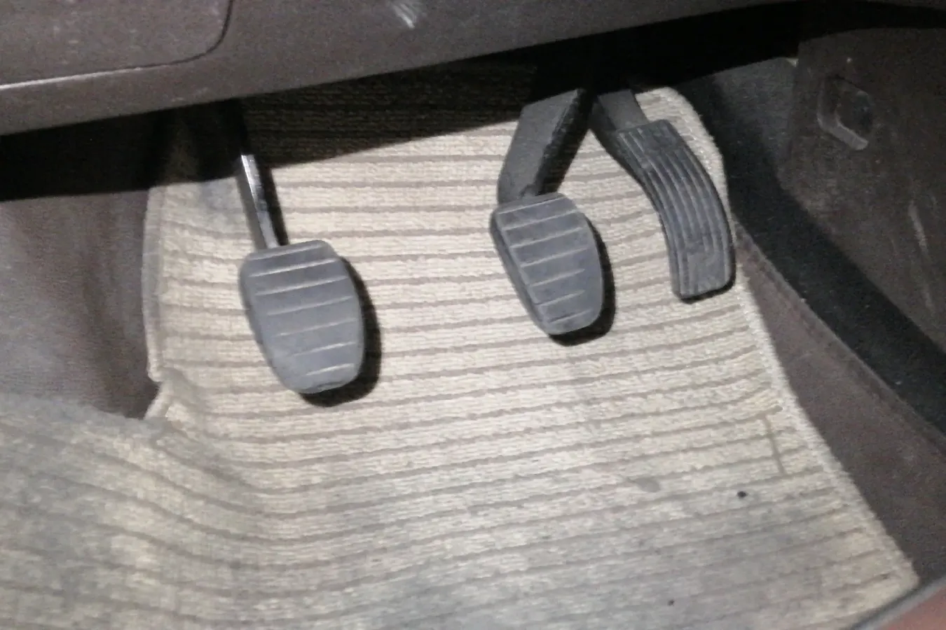 2017 DongFeng Forthing Joyear X6 1.5T 150HP L4 6MT,autocango,china used car exporter,china ev exporter,chinese used car exporter,chinese used ev exporter