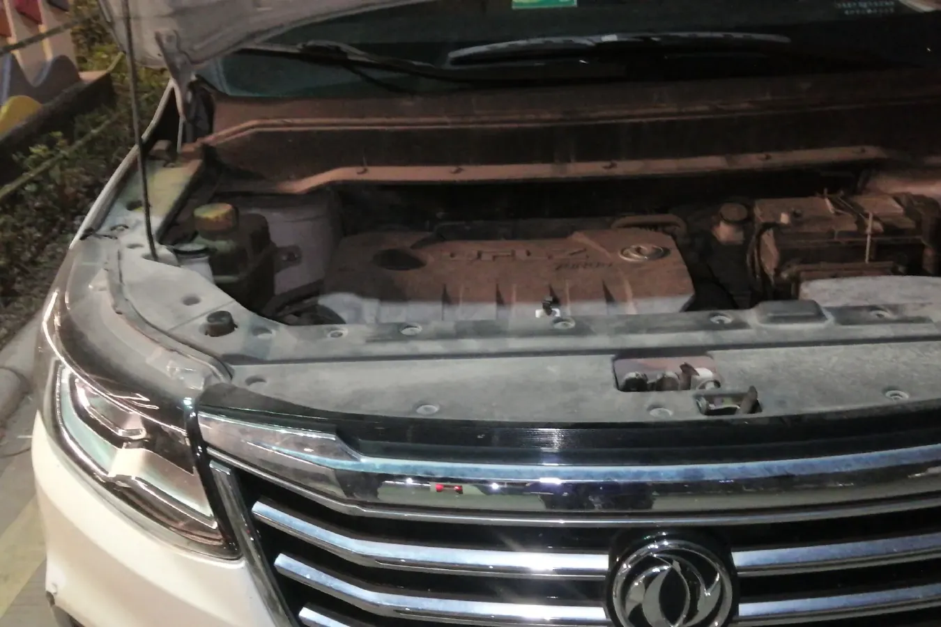 2017 DongFeng Forthing Joyear X6 1.5T 150HP L4 6MT,autocango,china used car exporter,china ev exporter,chinese used car exporter,chinese used ev exporter