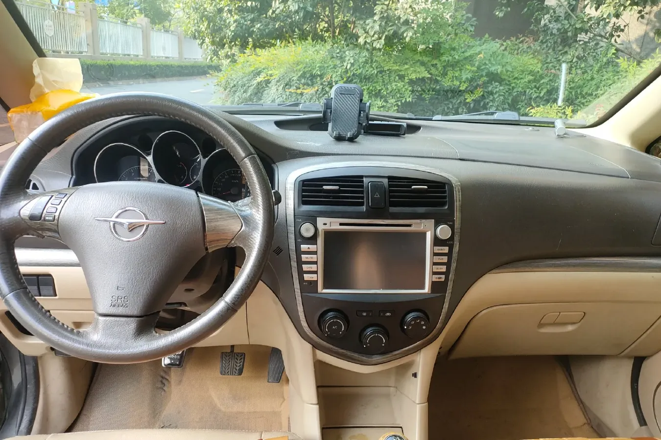 2013 HaiMa Preema 1.6L 120HP L4 5MT,autocango,china used car exporter,china ev exporter,chinese used car exporter,chinese used ev exporter