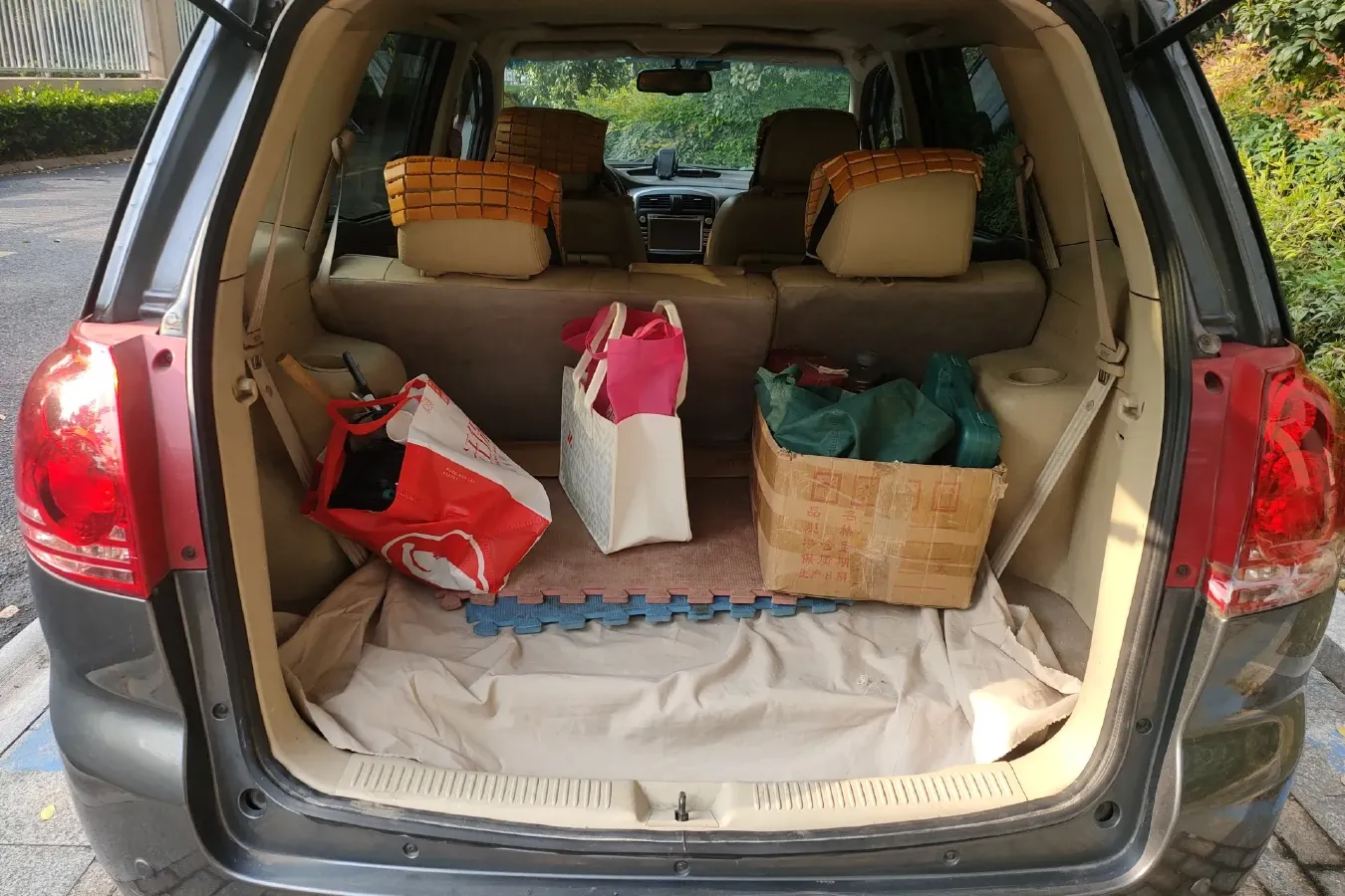 2013 HaiMa Preema 1.6L 120HP L4 5MT,autocango,china used car exporter,china ev exporter,chinese used car exporter,chinese used ev exporter