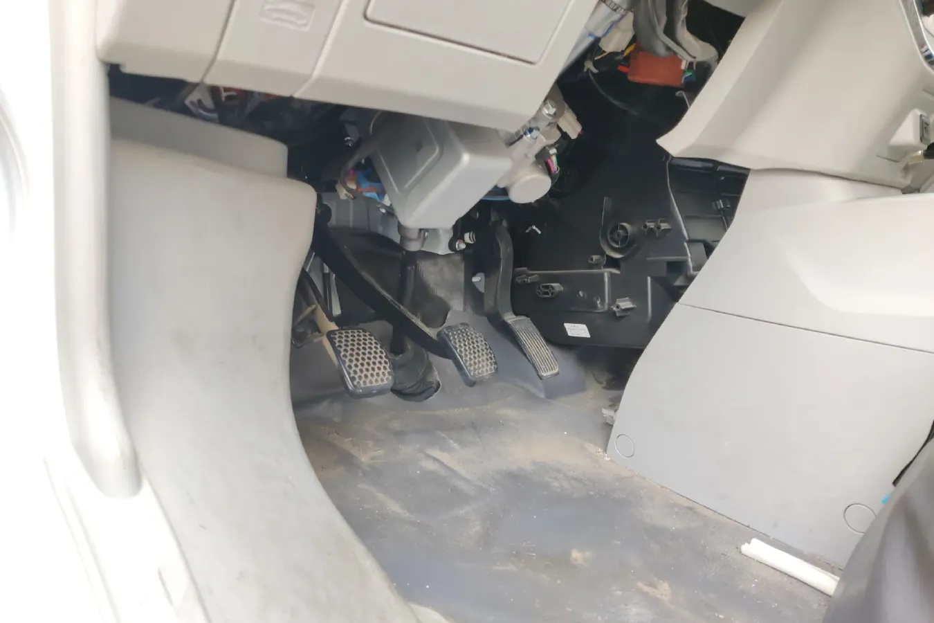 2021 JinBei New Sea Lion S 1.5L 102HP L4 5MT,autocango,china used car exporter,china ev exporter,chinese used car exporter,chinese used ev exporter