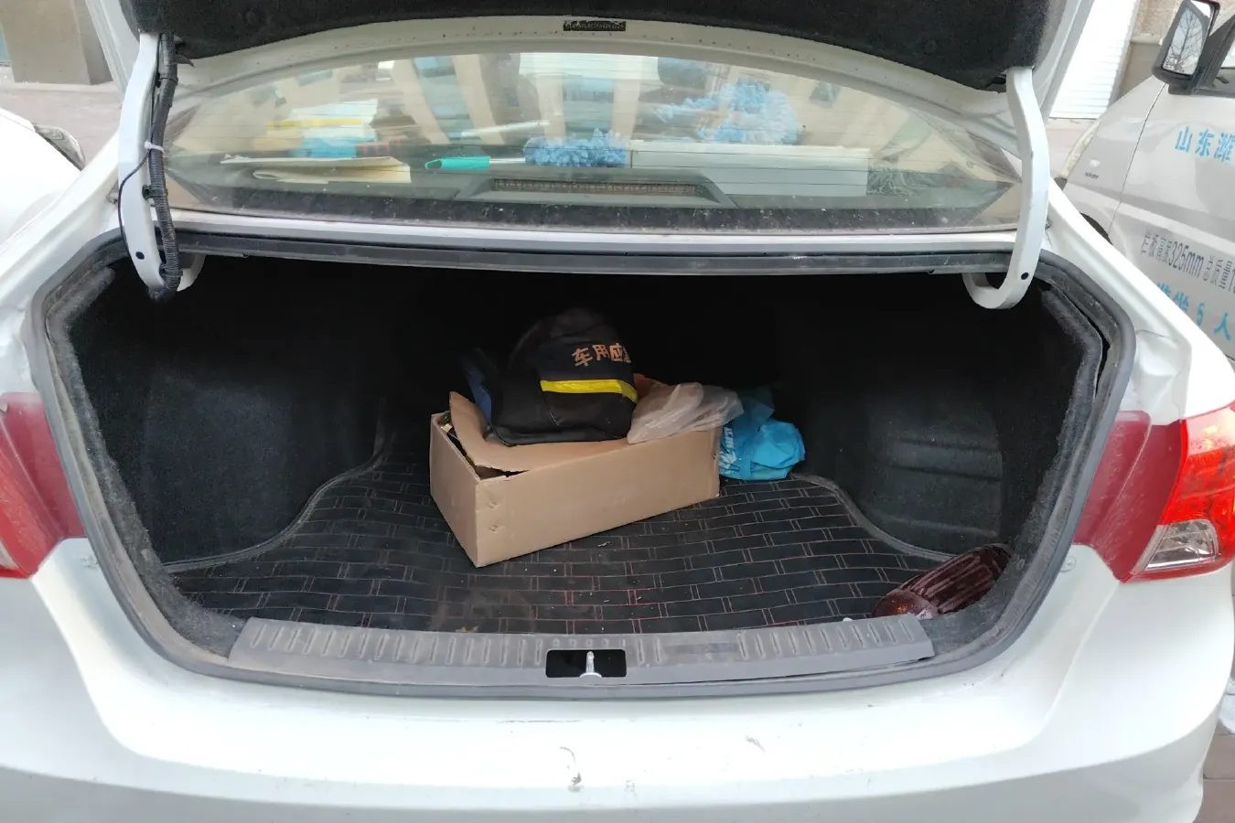 2015 HaiMa M3 1.5L 112HP L4 5MT,autocango,china used car exporter,china ev exporter,chinese used car exporter,chinese used ev exporter