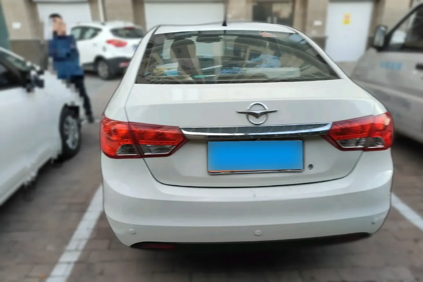 2015 HaiMa M3 1.5L 112HP L4 5MT,autocango,china used car exporter,china ev exporter,chinese used car exporter,chinese used ev exporter