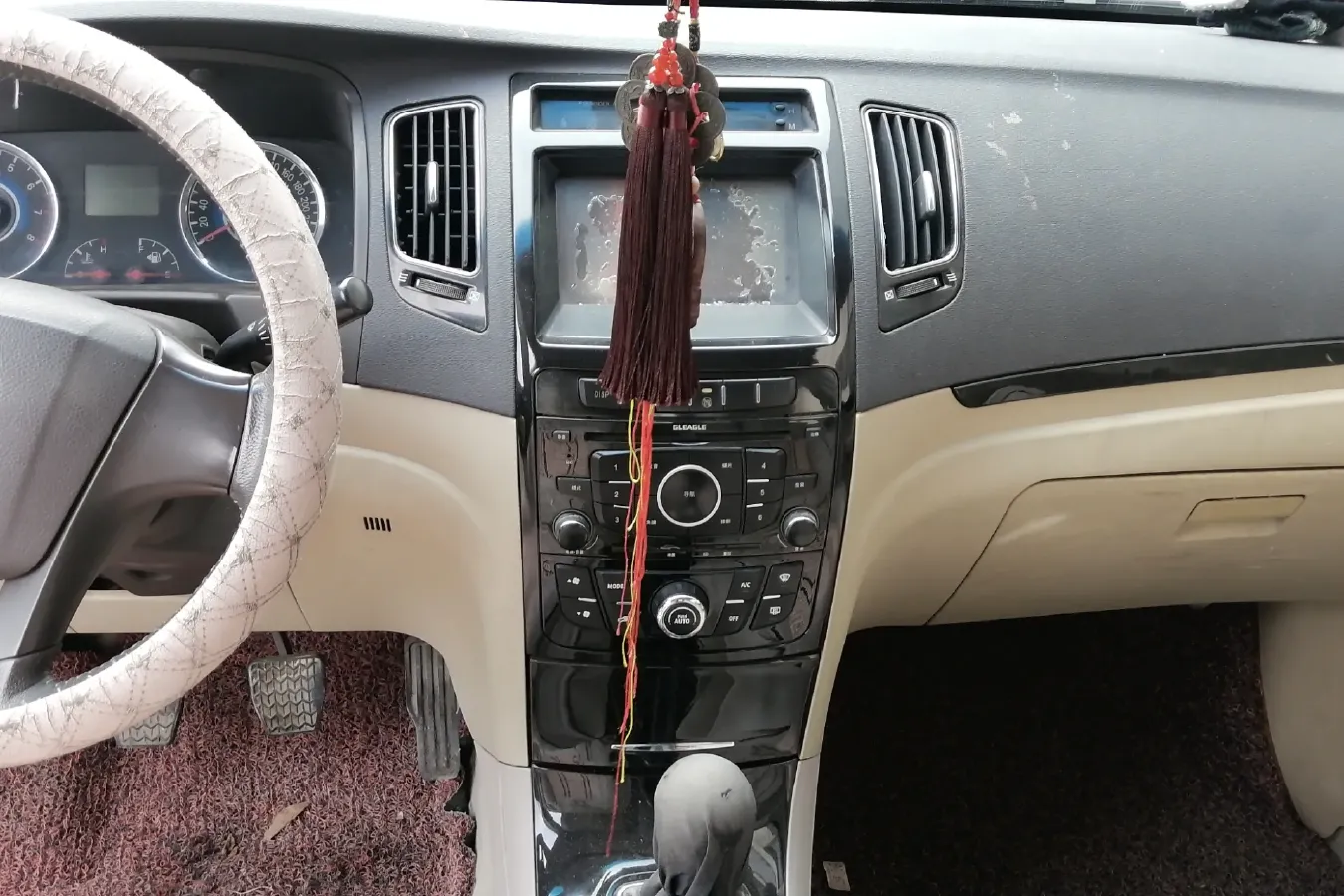 2013 Geely GC7 1.5L 109HP L4 5MT,autocango,china used car exporter,china ev exporter,chinese used car exporter,chinese used ev exporter