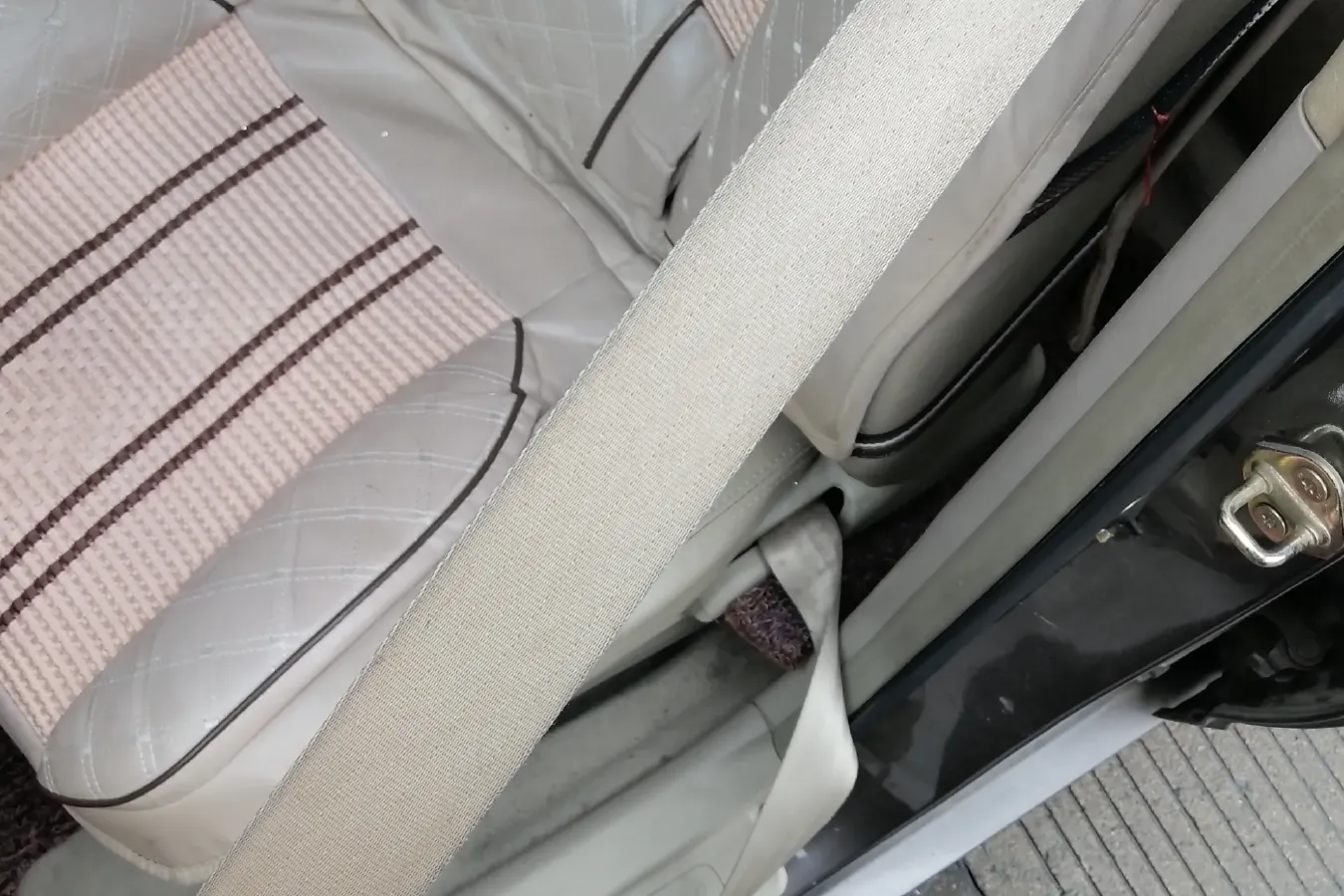 2013 Geely GC7 1.5L 109HP L4 5MT,autocango,china used car exporter,china ev exporter,chinese used car exporter,chinese used ev exporter