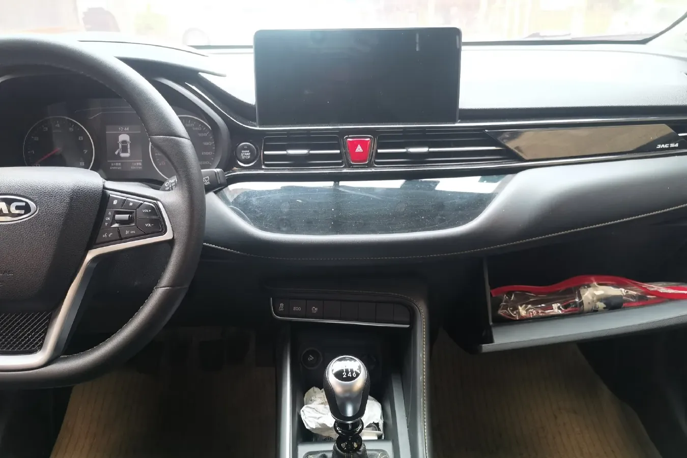 2019 JAC Refine S4 1.6L 120HP L4 6MT,autocango,china used car exporter,china ev exporter,chinese used car exporter,chinese used ev exporter