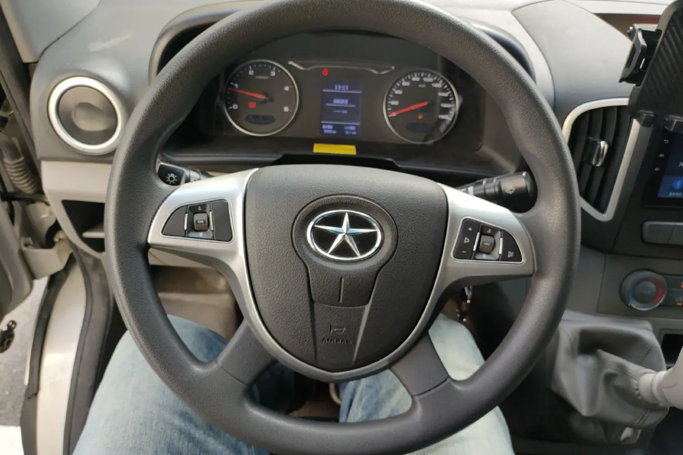 2021 JAC Sunray 2.2T 129HP L4 6MT,autocango,china used car exporter,china ev exporter,chinese used car exporter,chinese used ev exporter