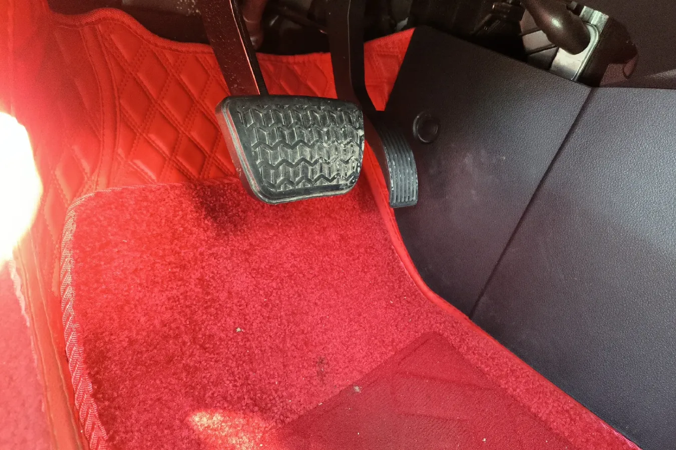 2020 DongFeng Fengon Fengon ix7 2.0T 231HP L4 6AT,autocango,china used car exporter,china ev exporter,chinese used car exporter,chinese used ev exporter