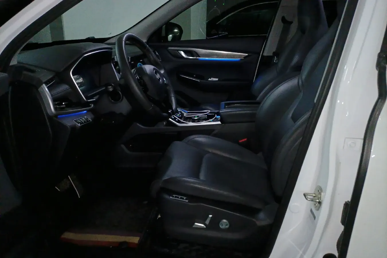 2020 Weltmeister EX6 BEV,autocango,china used car exporter,china ev exporter,chinese used car exporter,chinese used ev exporter