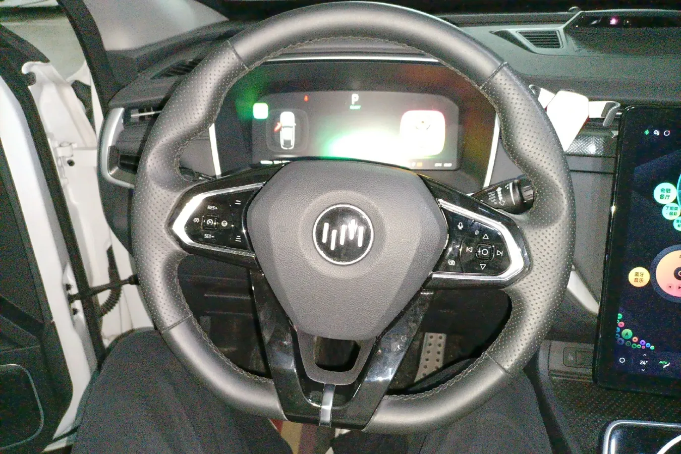 2020 Weltmeister EX6 BEV,autocango,china used car exporter,china ev exporter,chinese used car exporter,chinese used ev exporter