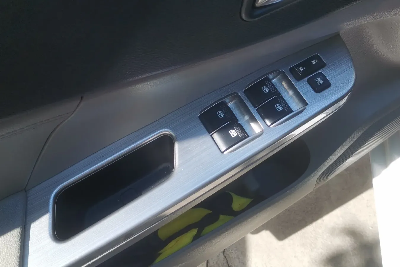 2016 DongFeng Forthing S500 1.5L 120HP L4 5MT,autocango,china used car exporter,china ev exporter,chinese used car exporter,chinese used ev exporter