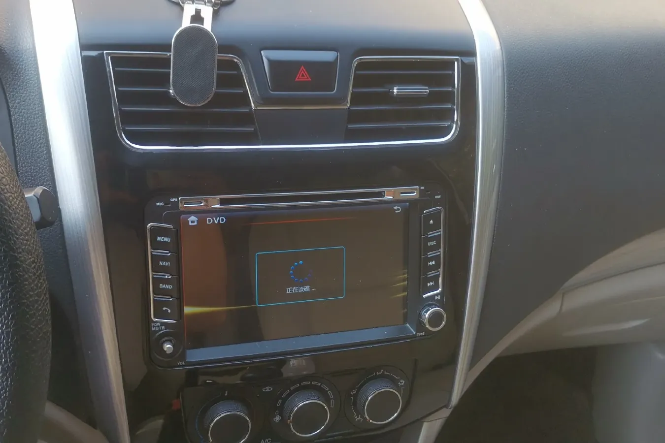 2016 DongFeng Forthing S500 1.5L 120HP L4 5MT,autocango,china used car exporter,china ev exporter,chinese used car exporter,chinese used ev exporter