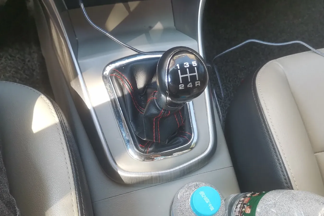 2016 DongFeng Forthing S500 1.5L 120HP L4 5MT,autocango,china used car exporter,china ev exporter,chinese used car exporter,chinese used ev exporter