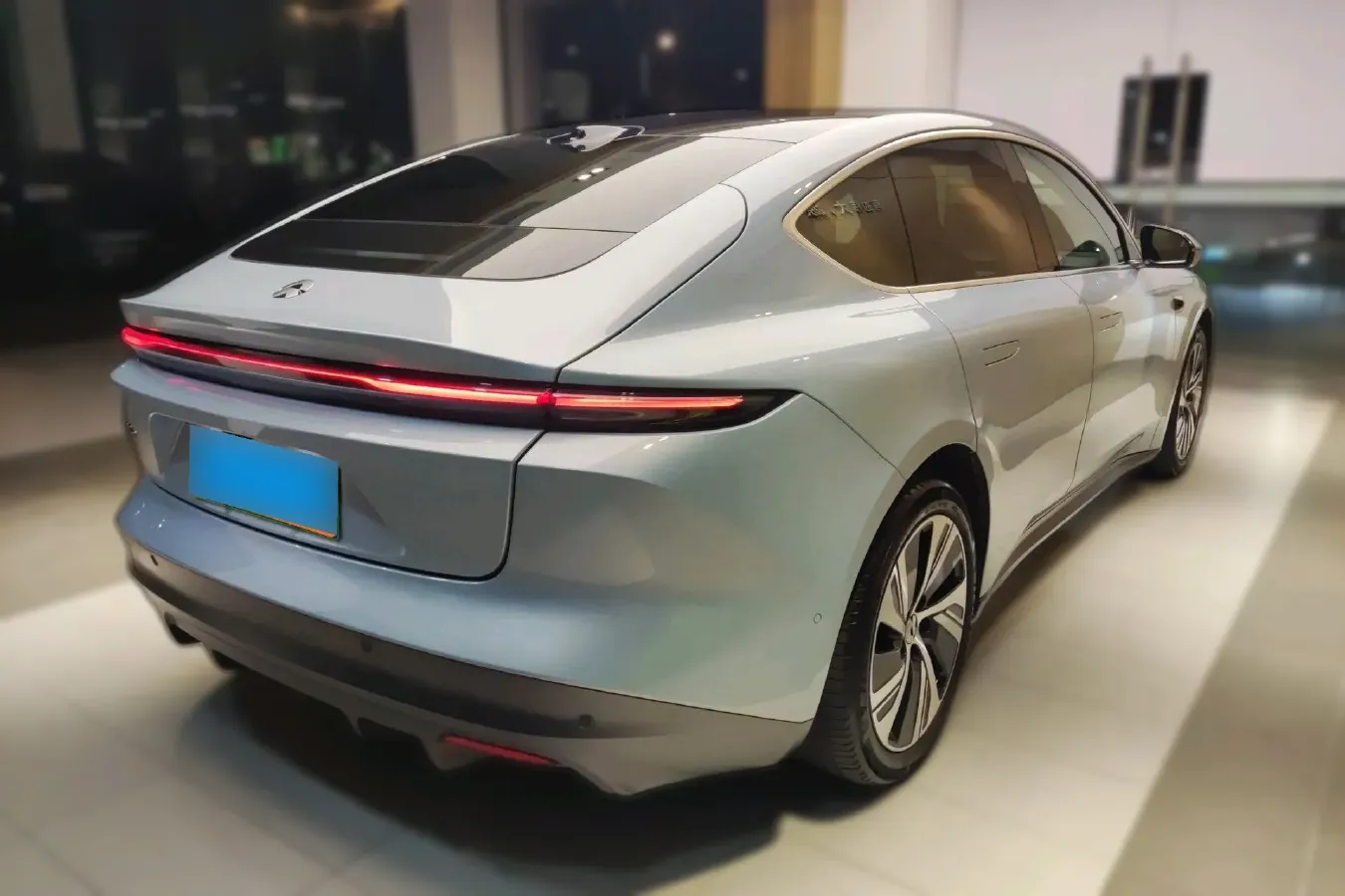 2022 NIO ET5 BEV 75KWH,autocango,china used car exporter,china ev exporter,chinese used car exporter,chinese used ev exporter