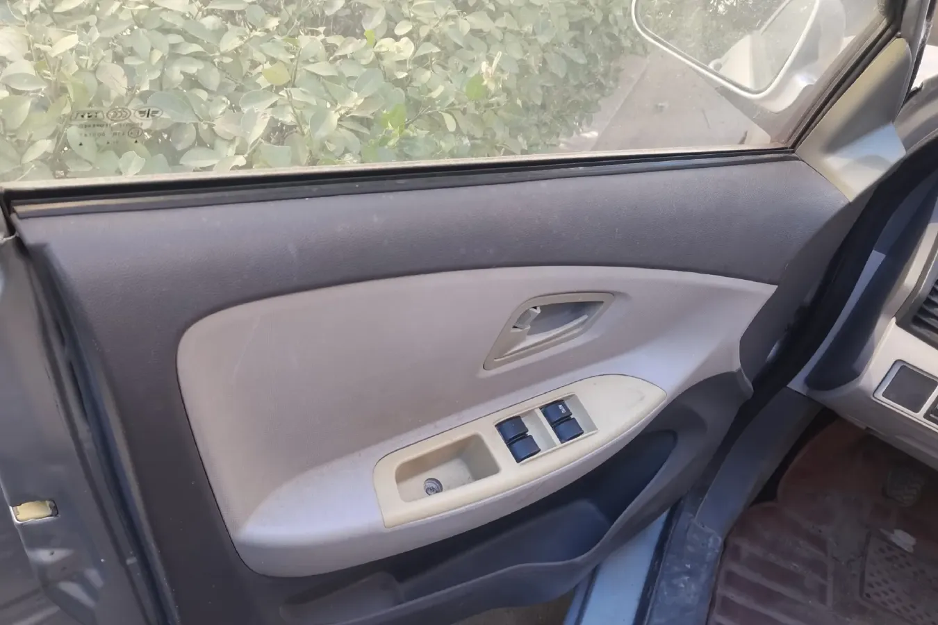 2014 FAW XiaLi N5 1.0L 69HP L3 5MT,autocango,china used car exporter,china ev exporter,chinese used car exporter,chinese used ev exporter