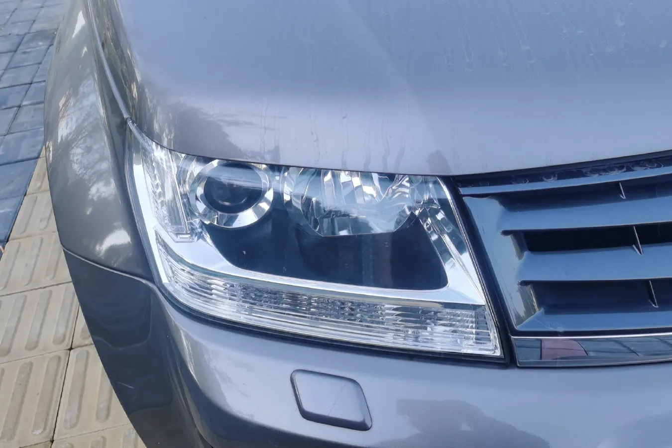 2012 Suzuki Grand Vitara 2.4L 166HP L4 4AT,autocango,china used car exporter,china ev exporter,chinese used car exporter,chinese used ev exporter