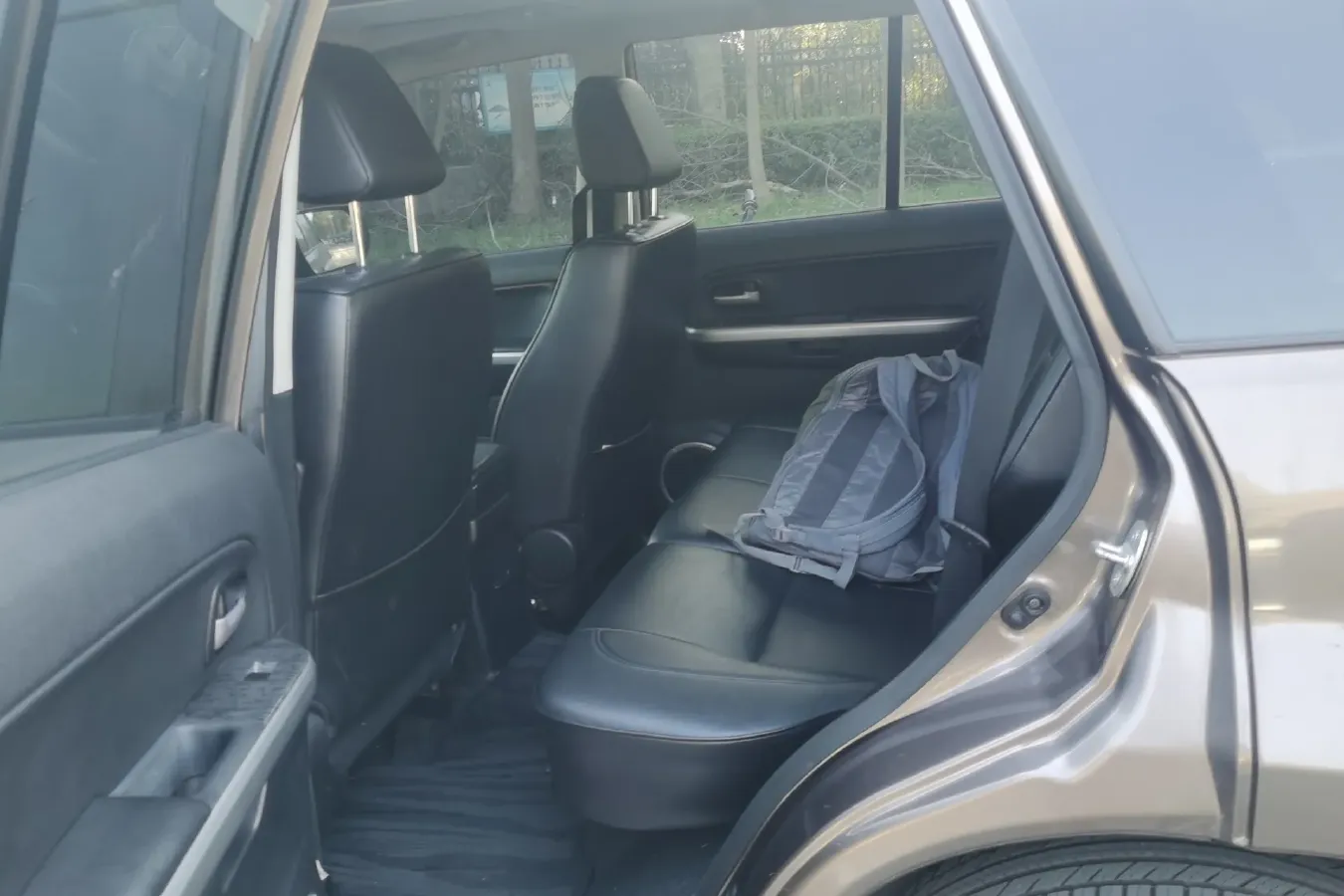 2012 Suzuki Grand Vitara 2.4L 166HP L4 4AT,autocango,china used car exporter,china ev exporter,chinese used car exporter,chinese used ev exporter