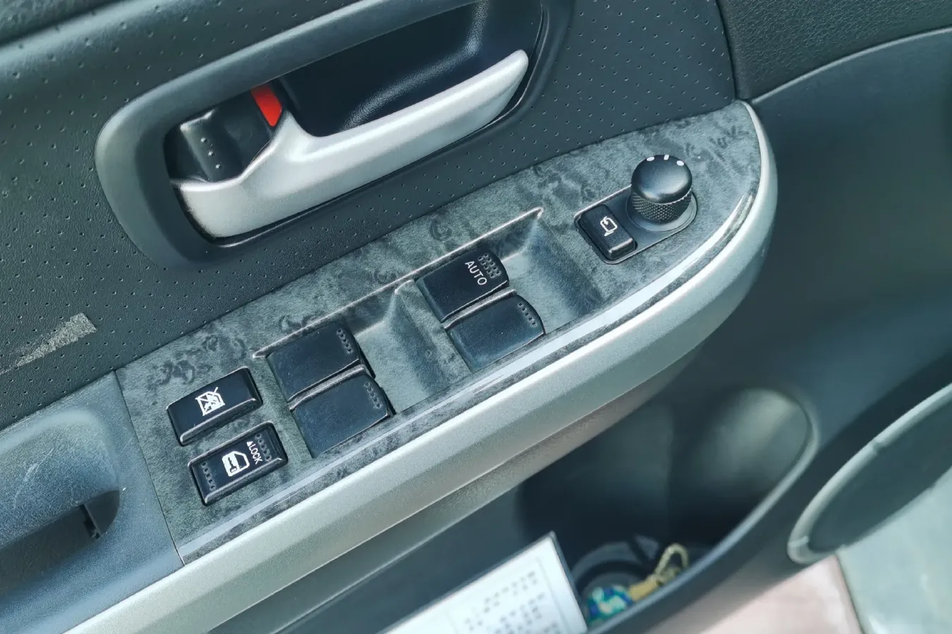 2012 Suzuki Grand Vitara 2.4L 166HP L4 4AT,autocango,china used car exporter,china ev exporter,chinese used car exporter,chinese used ev exporter