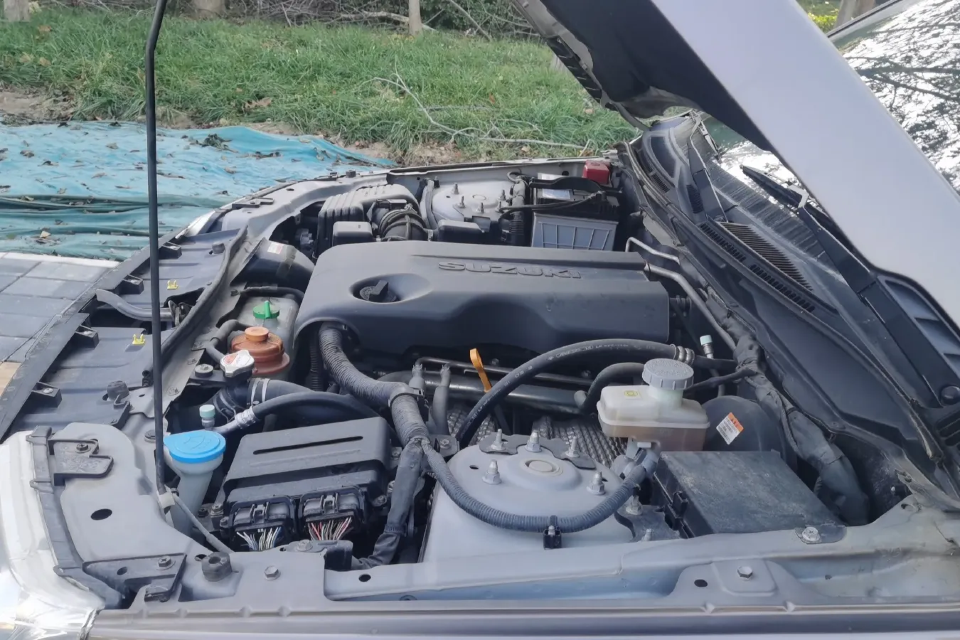 2012 Suzuki Grand Vitara 2.4L 166HP L4 4AT,autocango,china used car exporter,china ev exporter,chinese used car exporter,chinese used ev exporter