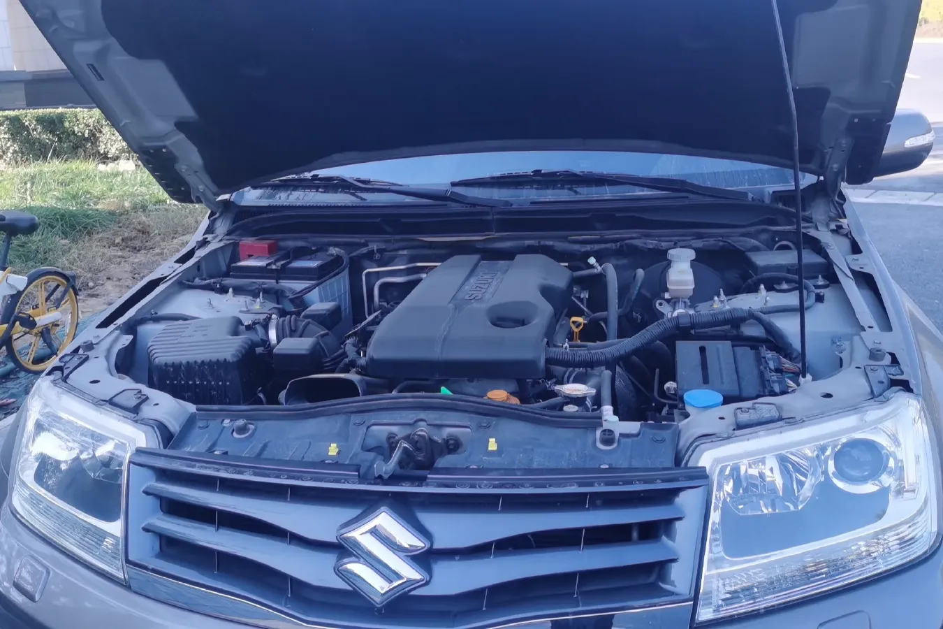 2012 Suzuki Grand Vitara 2.4L 166HP L4 4AT,autocango,china used car exporter,china ev exporter,chinese used car exporter,chinese used ev exporter