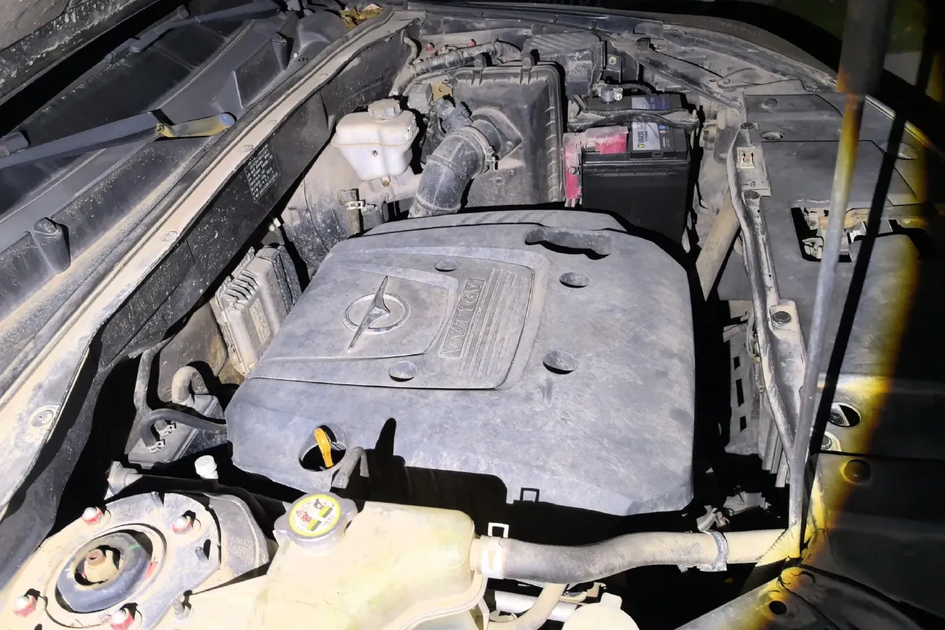 2015 HaiMa S7 2.0L 150HP L4 5AT,autocango,china used car exporter,china ev exporter,chinese used car exporter,chinese used ev exporter