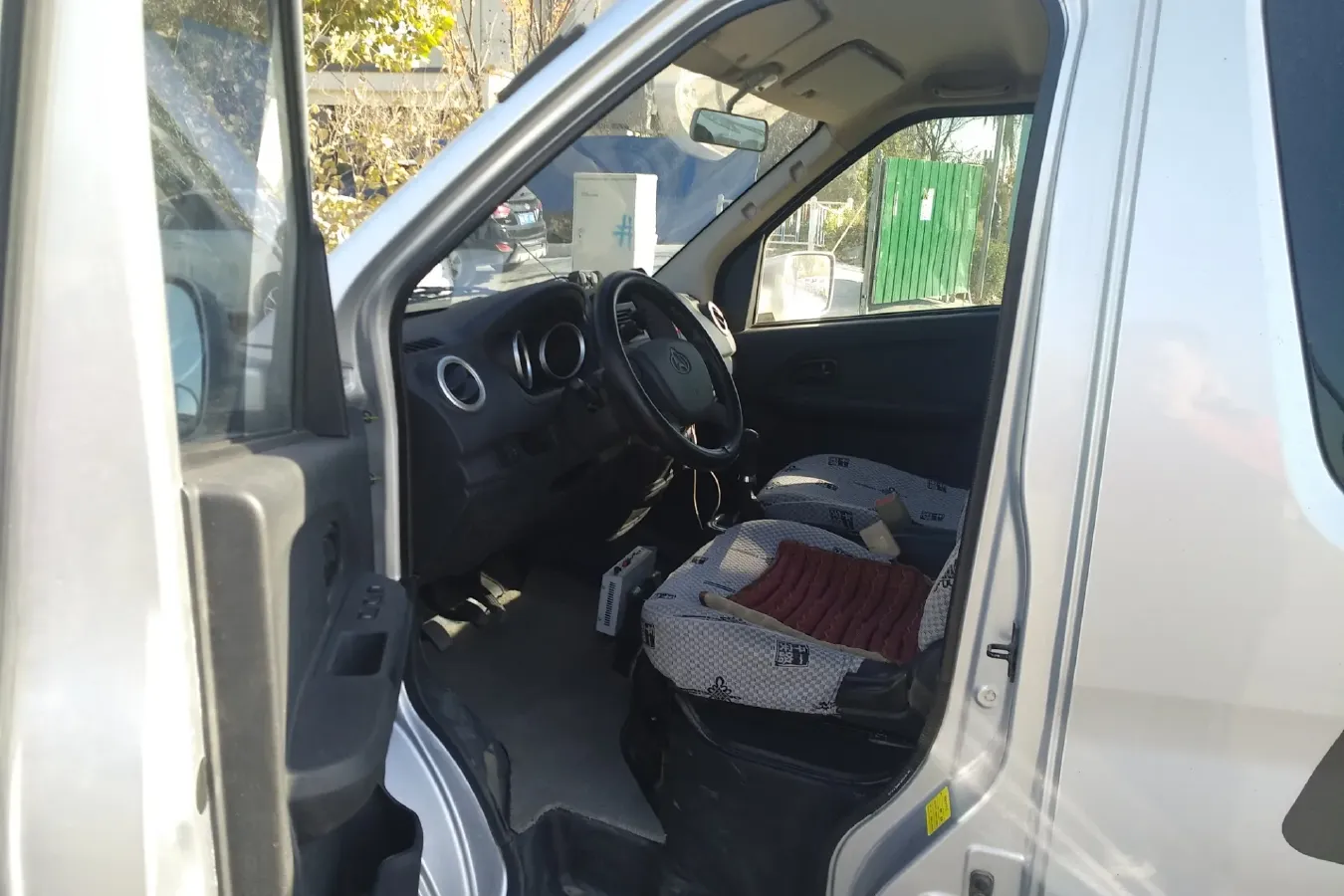 2023 ChangAn Kaicene RuiXing M60 1.6L 105HP L4 5MT,autocango,china used car exporter,china ev exporter,chinese used car exporter,chinese used ev exporter