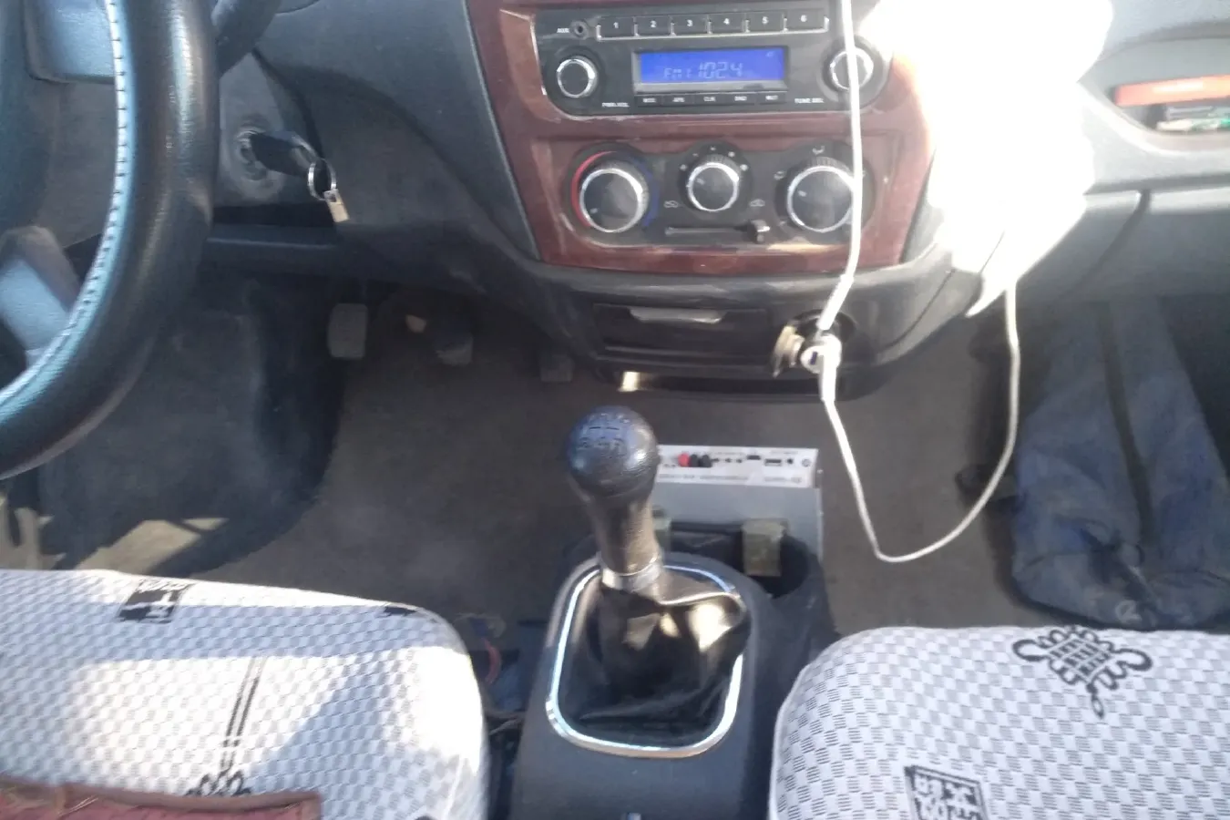 2023 ChangAn Kaicene RuiXing M60 1.6L 105HP L4 5MT,autocango,china used car exporter,china ev exporter,chinese used car exporter,chinese used ev exporter