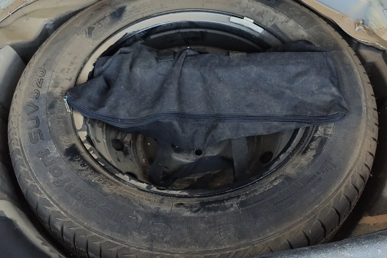 2017 DongFeng Forthing Joyear X3 1.5L 120HP L4 5MT,autocango,china used car exporter,china ev exporter,chinese used car exporter,chinese used ev exporter