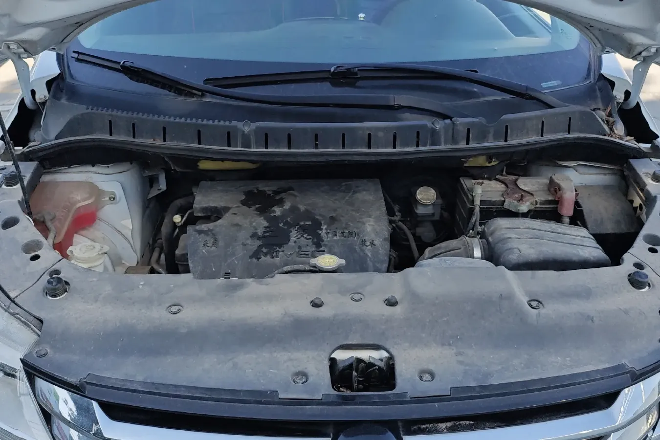 2017 DongFeng Forthing Joyear X3 1.5L 120HP L4 5MT,autocango,china used car exporter,china ev exporter,chinese used car exporter,chinese used ev exporter