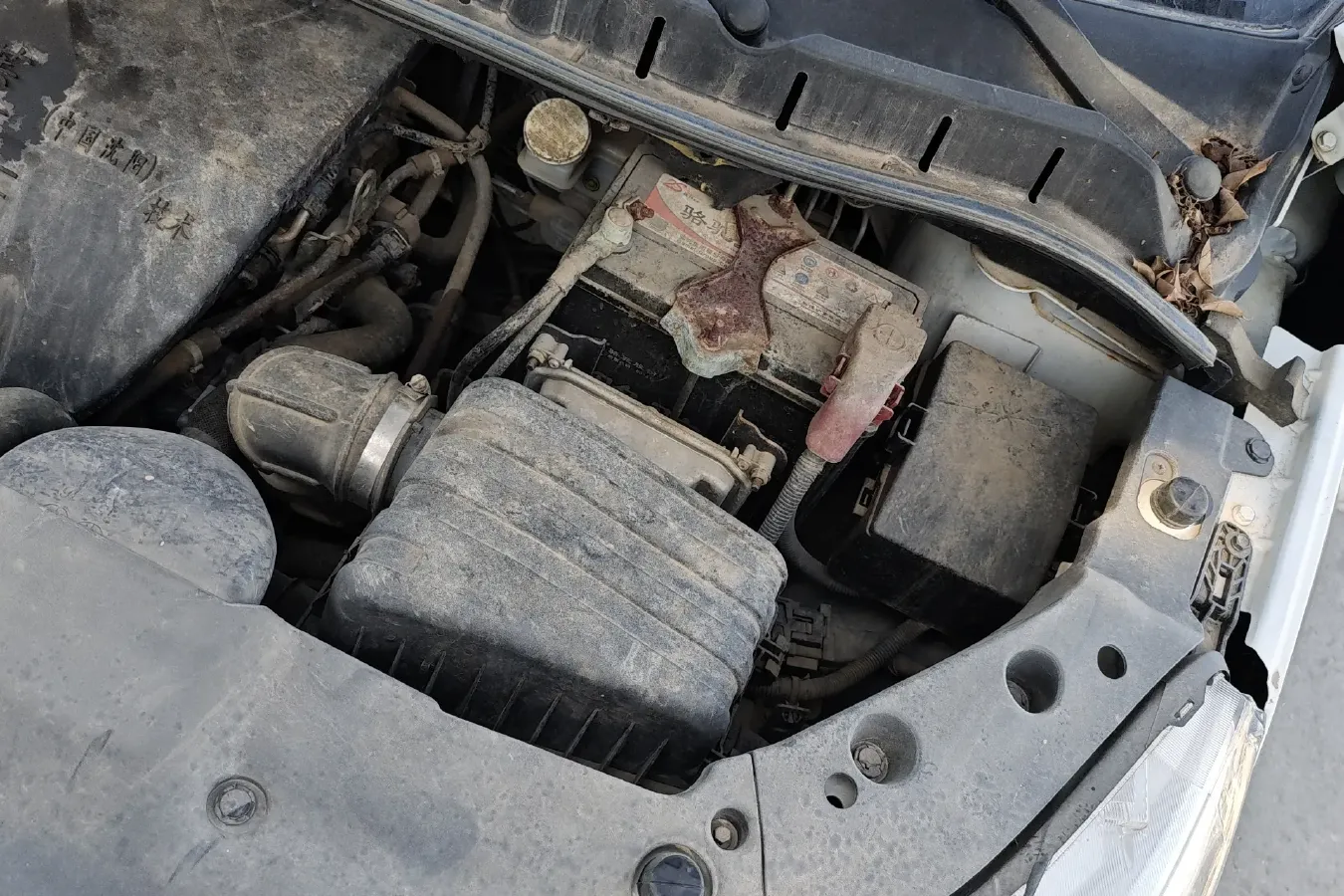 2017 DongFeng Forthing Joyear X3 1.5L 120HP L4 5MT,autocango,china used car exporter,china ev exporter,chinese used car exporter,chinese used ev exporter