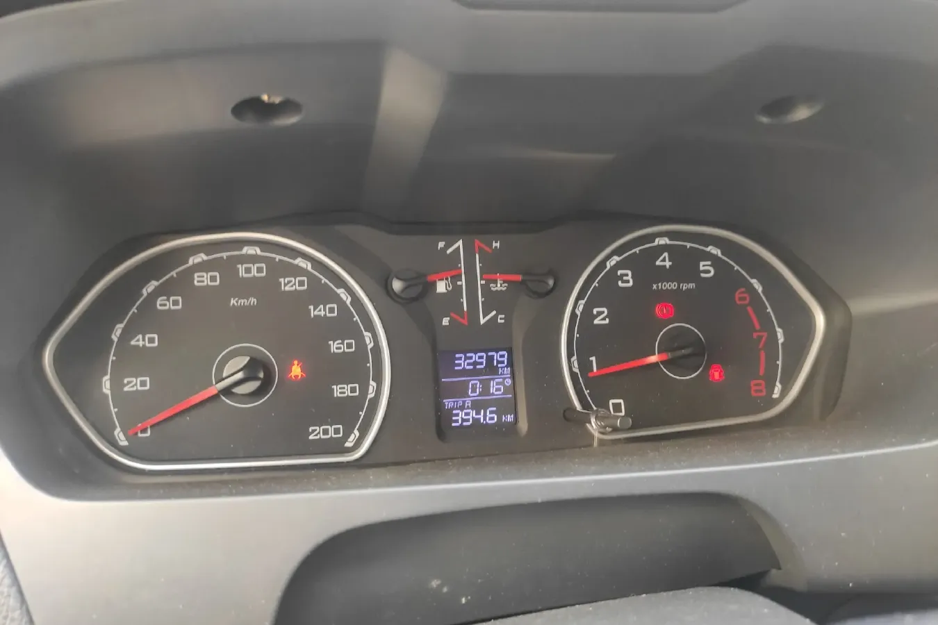 2015 Leopaard Q6 2.4L 147HP L4 5MT,autocango,china used car exporter,china ev exporter,chinese used car exporter,chinese used ev exporter