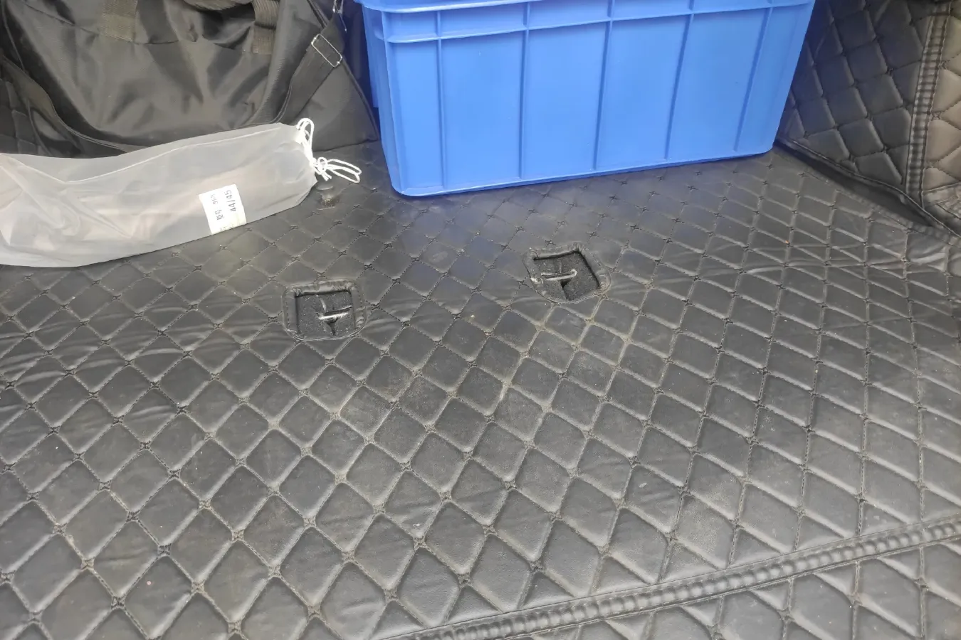 2015 Leopaard Q6 2.4L 147HP L4 5MT,autocango,china used car exporter,china ev exporter,chinese used car exporter,chinese used ev exporter