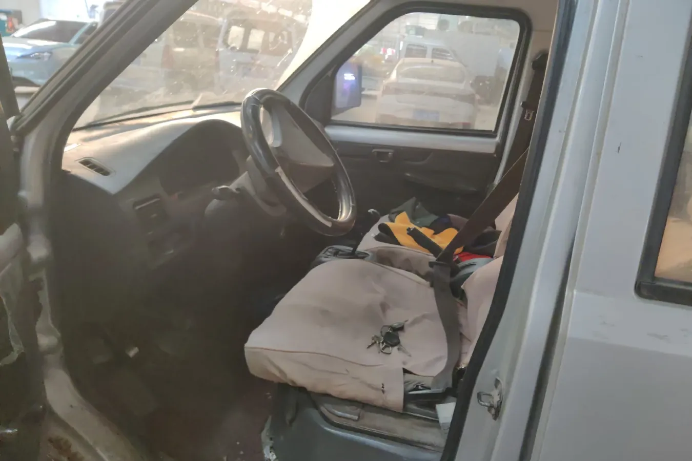 2012 WuLing RongGuang Mini Truck 1.2L 82HP L4 5MT,autocango,china used car exporter,china ev exporter,chinese used car exporter,chinese used ev exporter