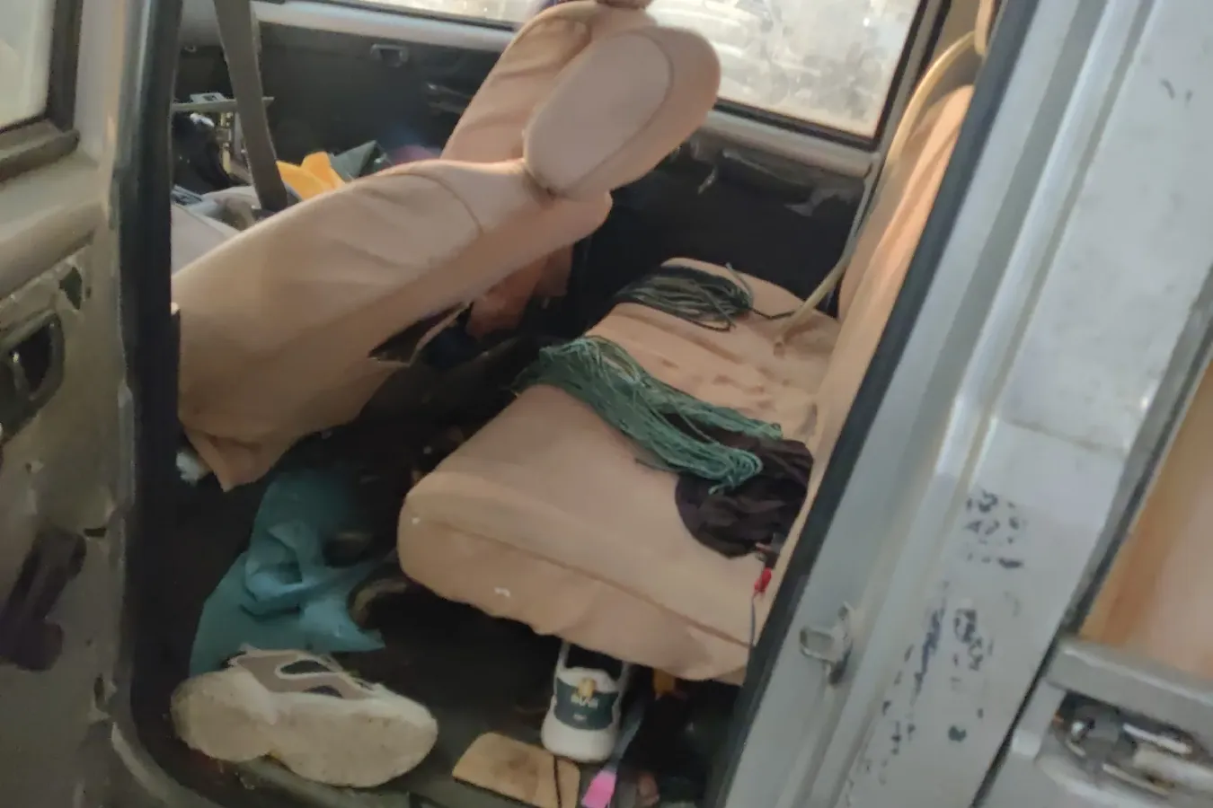 2012 WuLing RongGuang Mini Truck 1.2L 82HP L4 5MT,autocango,china used car exporter,china ev exporter,chinese used car exporter,chinese used ev exporter