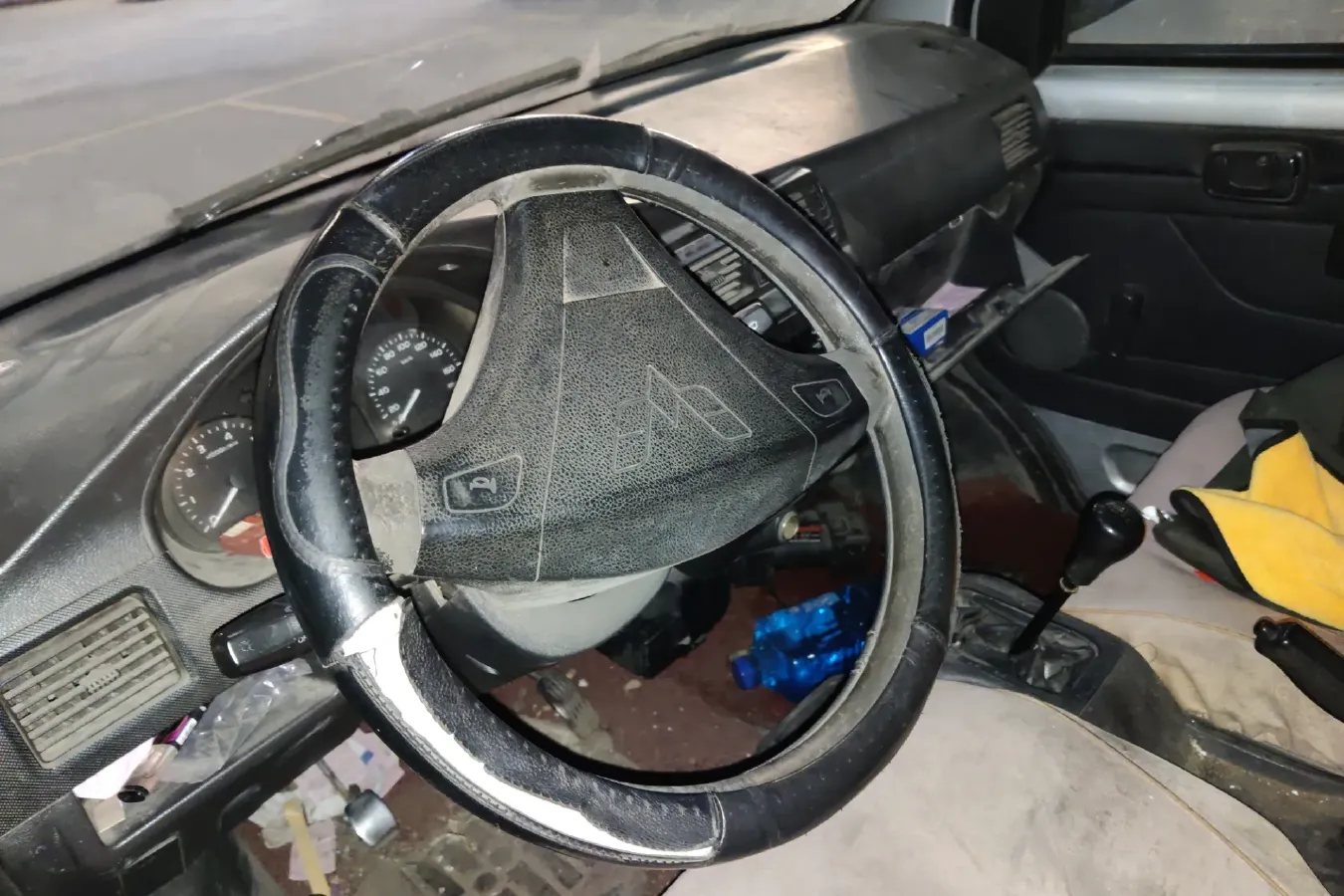 2012 WuLing RongGuang Mini Truck 1.2L 82HP L4 5MT,autocango,china used car exporter,china ev exporter,chinese used car exporter,chinese used ev exporter