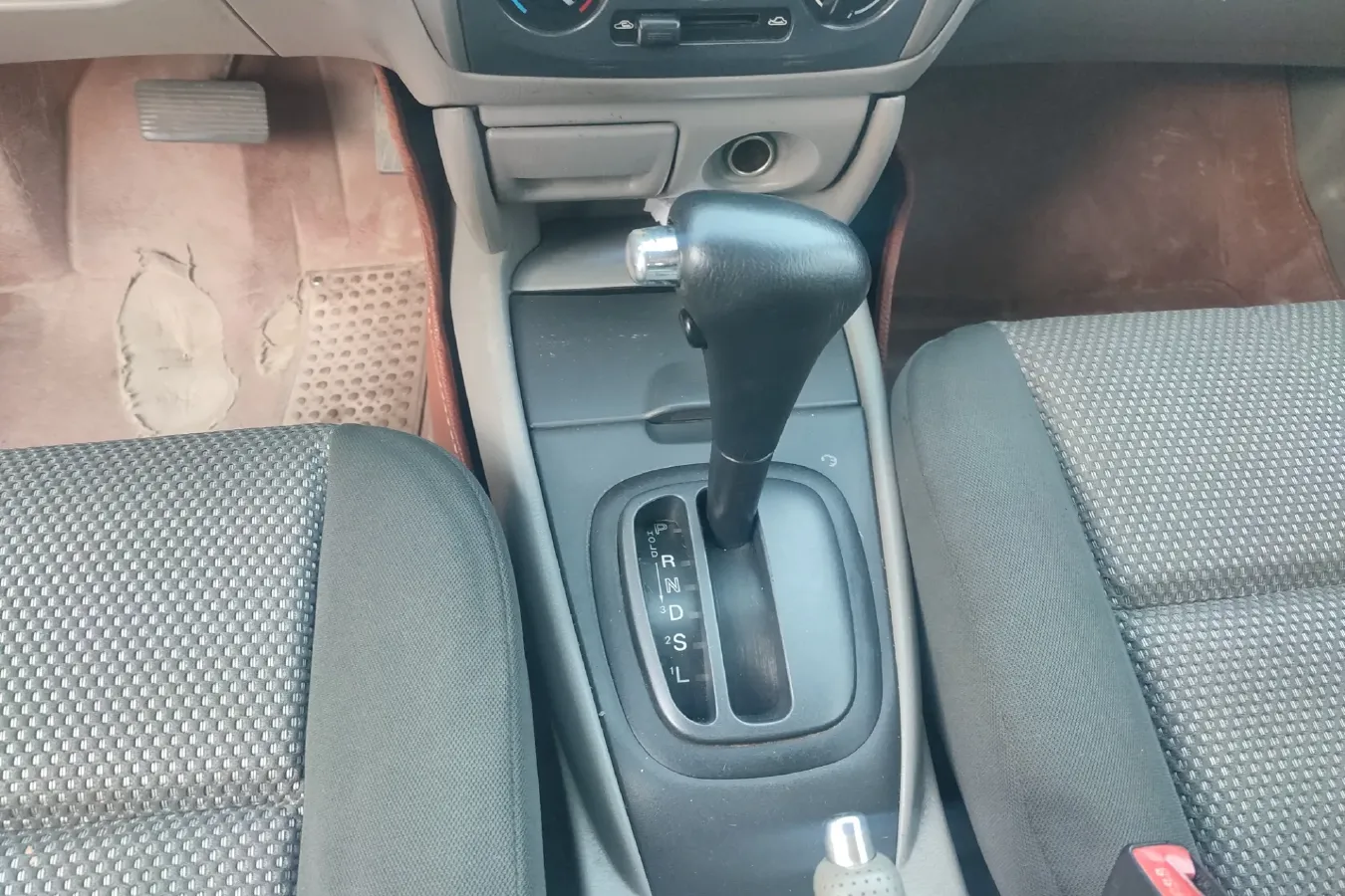 2009 HaiMa Family 1.6L 96HP L4 4AT,autocango,china used car exporter,china ev exporter,chinese used car exporter,chinese used ev exporter