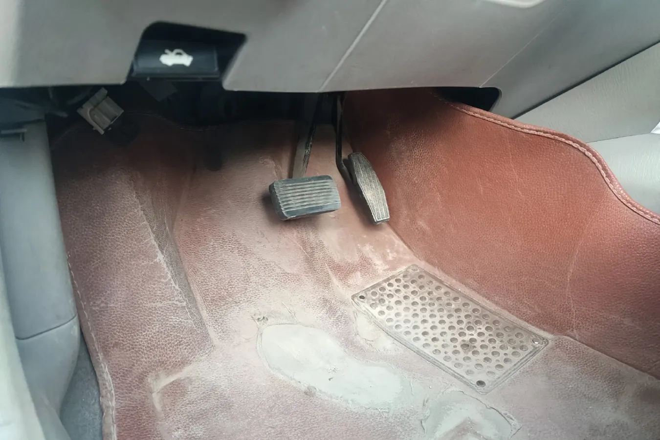 2009 HaiMa Family 1.6L 96HP L4 4AT,autocango,china used car exporter,china ev exporter,chinese used car exporter,chinese used ev exporter