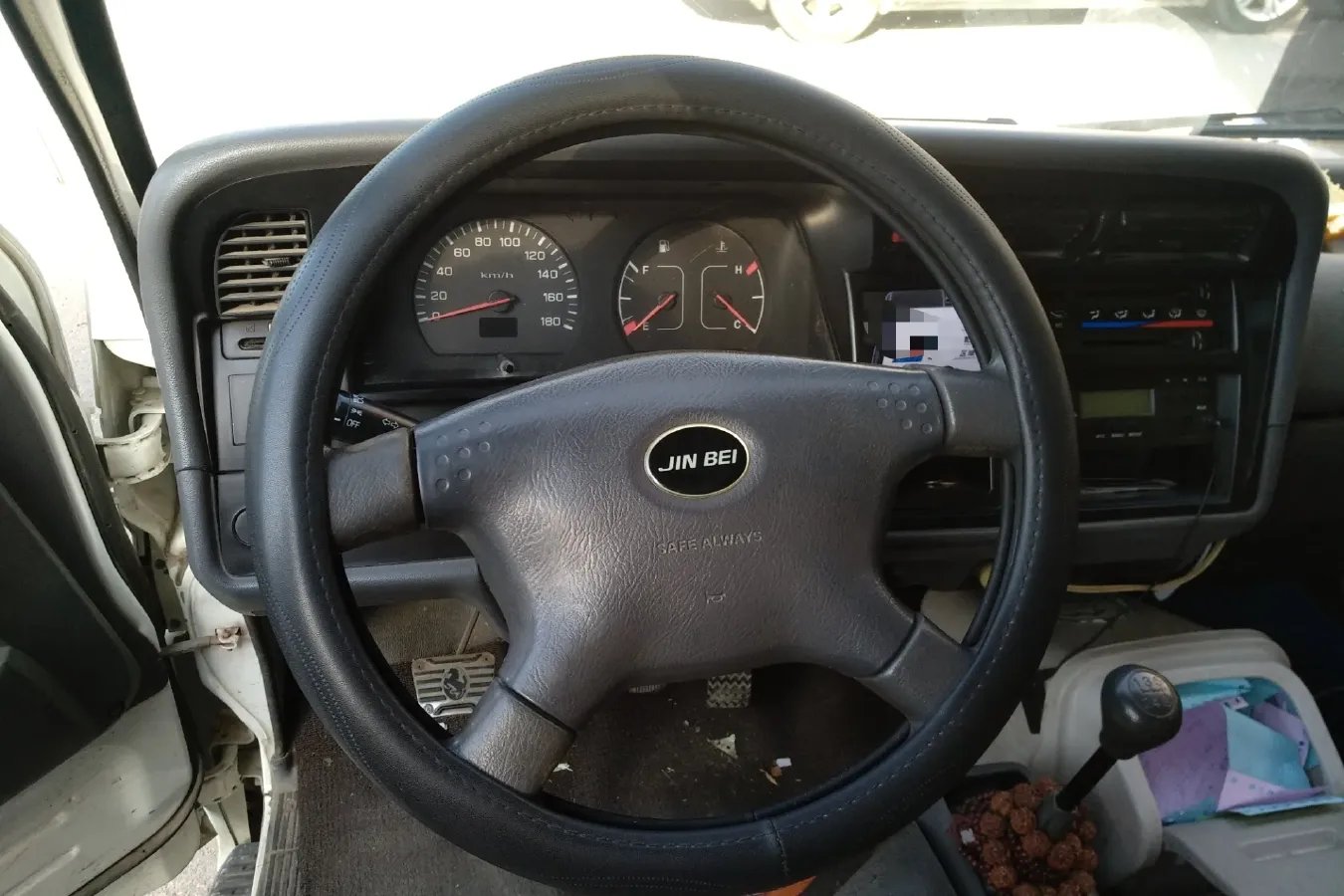 2020 JinBei Sea Lion 2.0L 136HP L4 5MT,autocango,china used car exporter,china ev exporter,chinese used car exporter,chinese used ev exporter