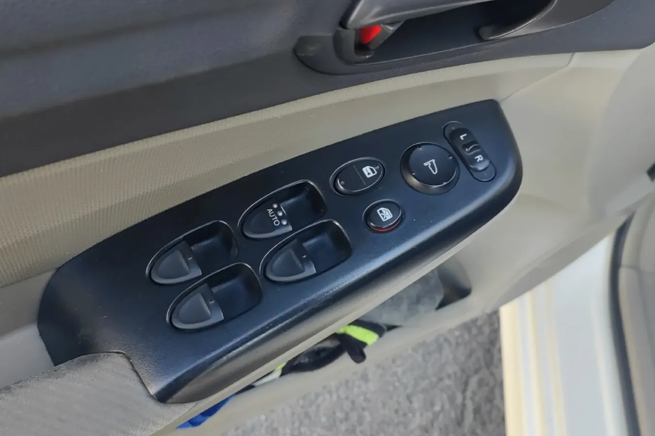 2012 Ciimo Ciimo 1.8L 140HP L4 5MT,autocango,china used car exporter,china ev exporter,chinese used car exporter,chinese used ev exporter