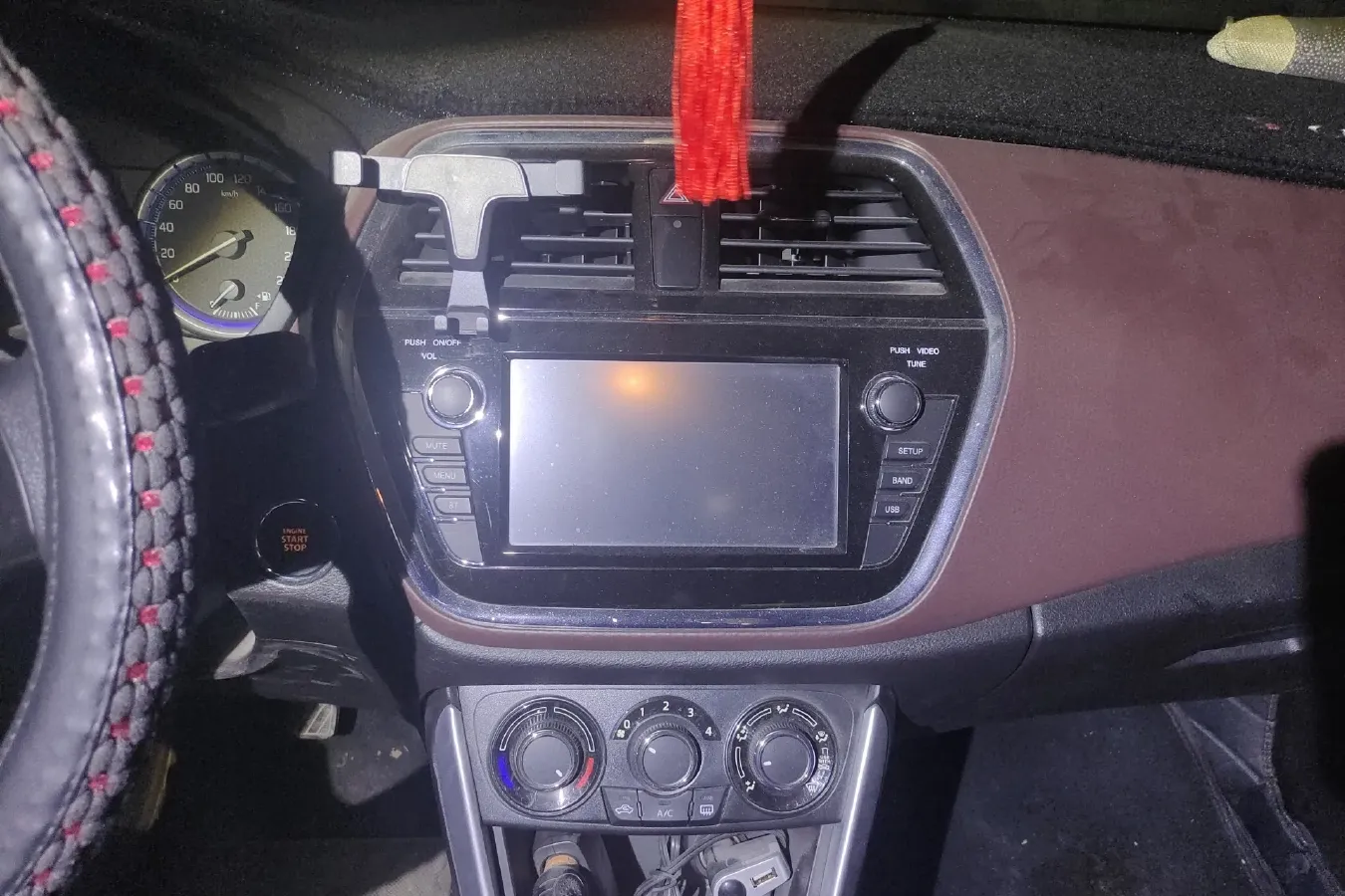 2017 Suzuki SX4 S-Cross 1.6L 122HP L4 5MT,autocango,china used car exporter,china ev exporter,chinese used car exporter,chinese used ev exporter