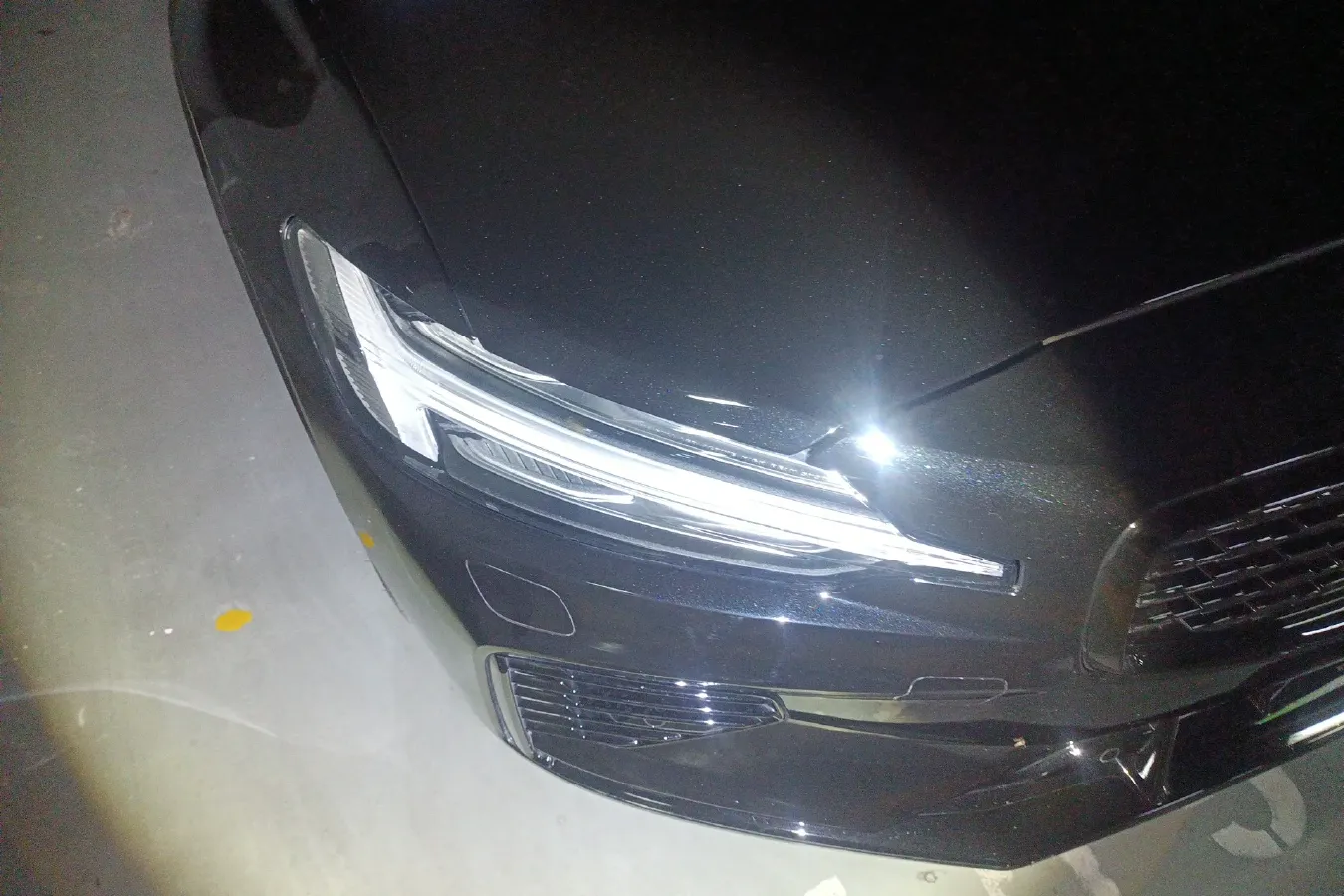 2021 Volvo S60 2.0T 303HP L4 8AT PHEV 11.6KWH,autocango,china used car exporter,china ev exporter,chinese used car exporter,chinese used ev exporter