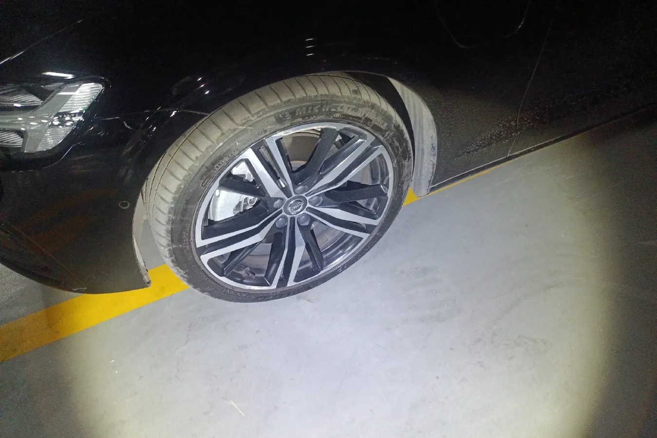 2021 Volvo S60 2.0T 303HP L4 8AT PHEV 11.6KWH,autocango,china used car exporter,china ev exporter,chinese used car exporter,chinese used ev exporter