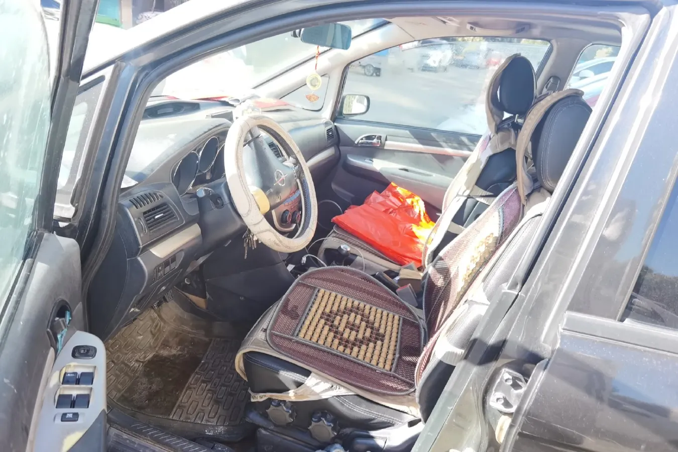 2010 HaiMa Preema 1.6L 120HP L4 5MT,autocango,china used car exporter,china ev exporter,chinese used car exporter,chinese used ev exporter