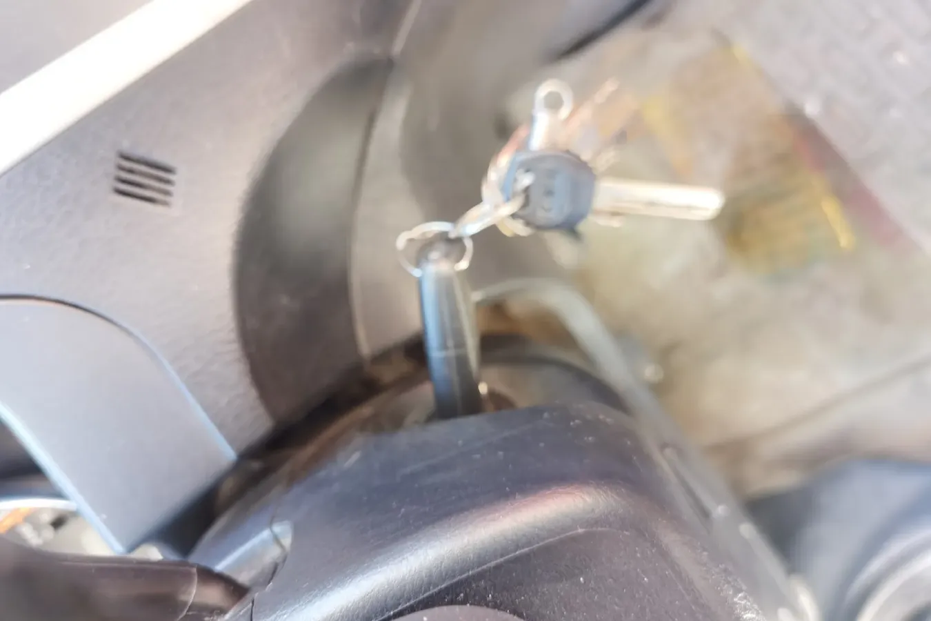 2010 HaiMa Preema 1.6L 120HP L4 5MT,autocango,china used car exporter,china ev exporter,chinese used car exporter,chinese used ev exporter