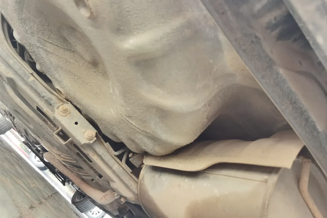 2010 HaiMa Preema 1.6L 120HP L4 5MT,autocango,china used car exporter,china ev exporter,chinese used car exporter,chinese used ev exporter